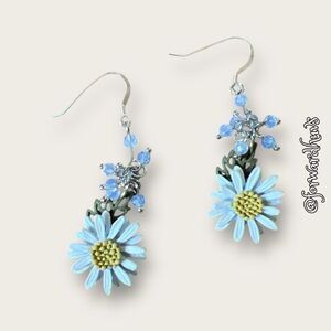 Bundle Sale 3 for $15 | Daisy Dangle Earrings